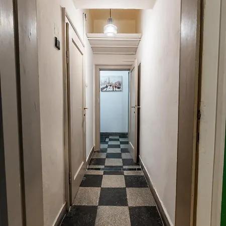 Апартаменты Levski 3br Retreat *